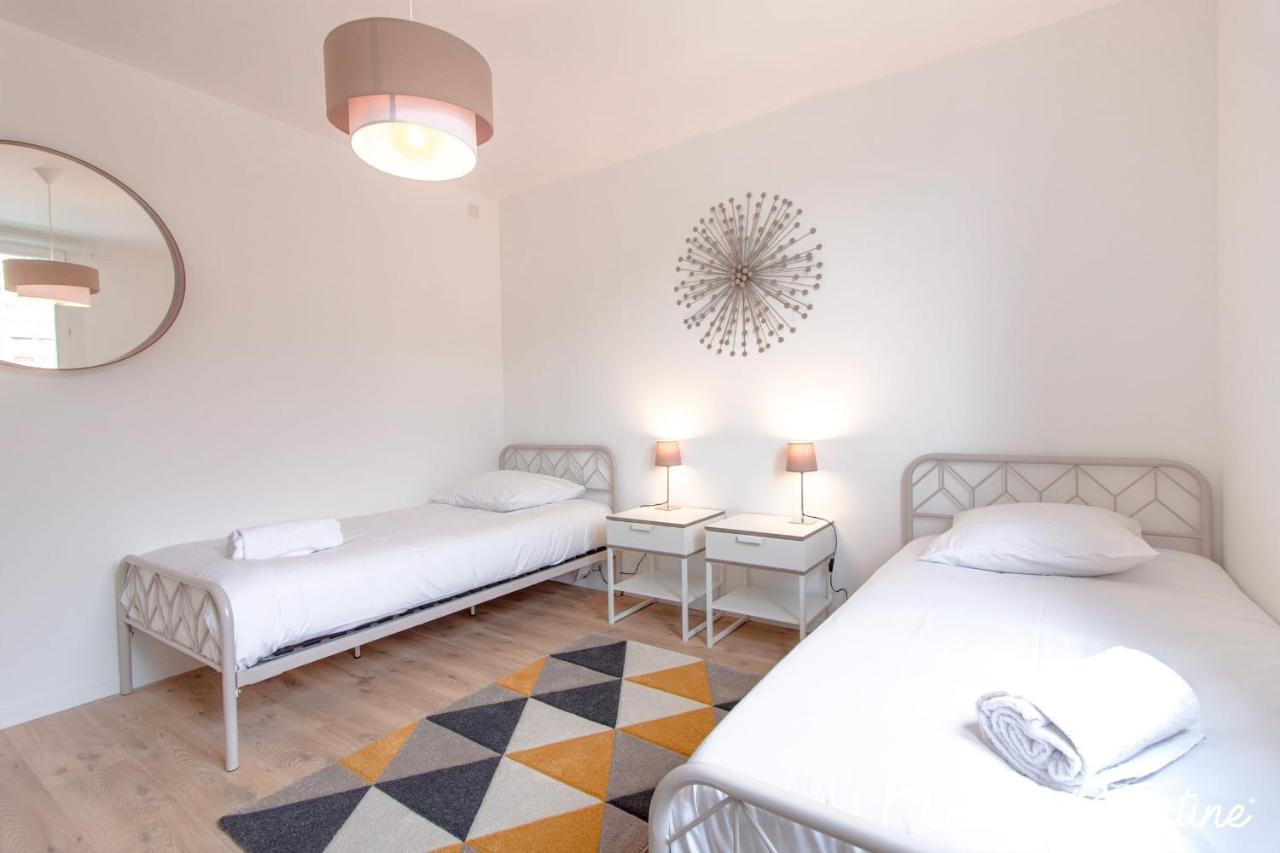 Beautiful 2 Bedroom With Balcony - Dodo Et Tartine Tolone Esterno foto